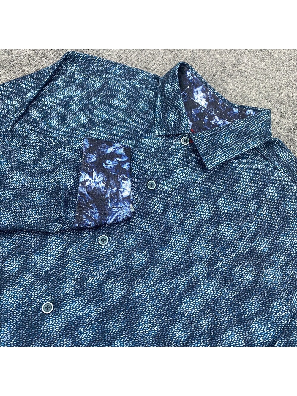 Robert Graham Geometric AOP Blue Button Up Shirt Mens M Classic Fit Long Sleeve